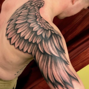 Best 5 Angel Wings Tattoo on Back Ideas 